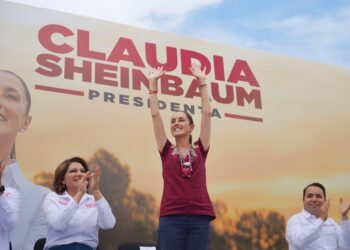 «México será ejemplo mundial de la transición energética»: Claudia Sheinbaum anuncia instalación de paneles fotovoltaícos en vivienda  de Sonora