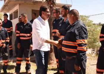 Entrega alcalde Juan Gim Nogales nuevos vehículos para mejorar el servicio de limpia