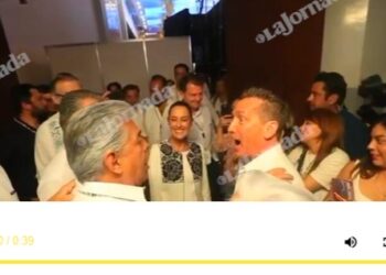 Sheinbaum ofrece diálogo y crecimiento con bienestar