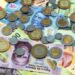 Precio del dólar hoy 25 de abril de 2024: Peso cae tras PIB de EU