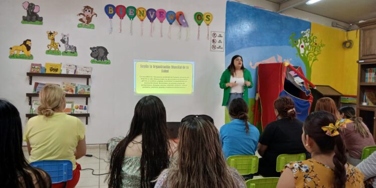 Continúan pláticas de prevención del delito