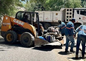 Realiza Servicios Públicos Municipales primeros descacharres del mes de mayo