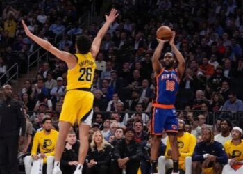 Aplastan Knicks a Indiana y ponen la serie 3-2 a su favor