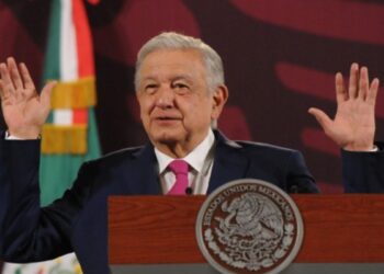 Firma AMLO decreto que crea el Fondo para Pensiones del Bienestar