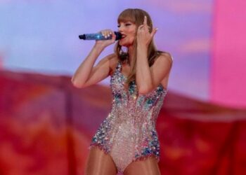 Taylor Swift enciende a más de 50 mil ‘swifties’ en el Bernábeu
