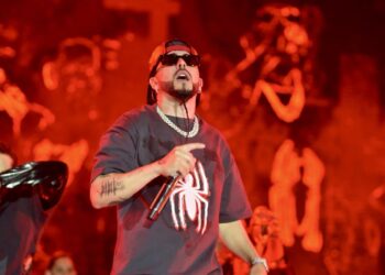 Pone Yandel a bailar a ritmo de reguetón a miles de hermosillenses en Fiestas del Pitic 2024
