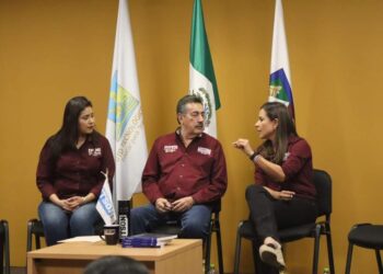 Dialogan Anabel Acosta y candidatos de fórmula con estudiantes del ITSON
