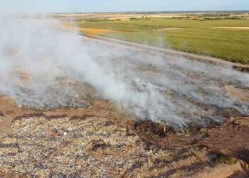 Extinguido el incendio del basuron municipal