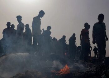 Pide ONU a Israel investigación «exhaustiva» por bombardeo en Rafah