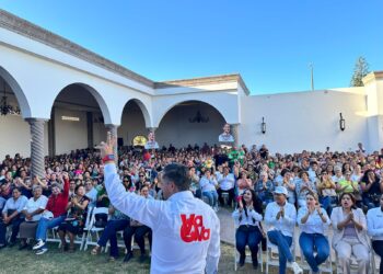 “Trabajando de la mano de las mujeres, sacaremos adelante a Huatabampo”: Alberto ‘Beto’ Vázquez