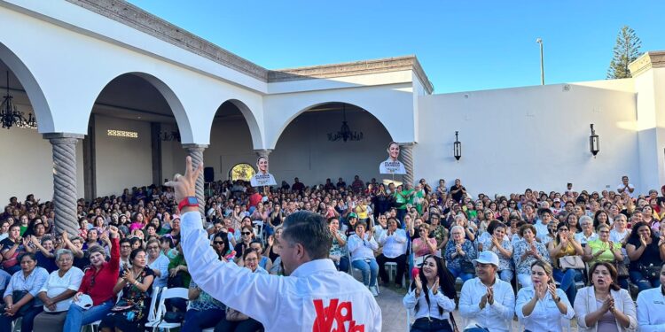 “Trabajando de la mano de las mujeres, sacaremos adelante a Huatabampo”: Alberto ‘Beto’ Vázquez