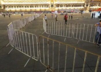 Llega a Acuerdo CNTE en compartir Zócalo con mitin de ‘marea rosa’