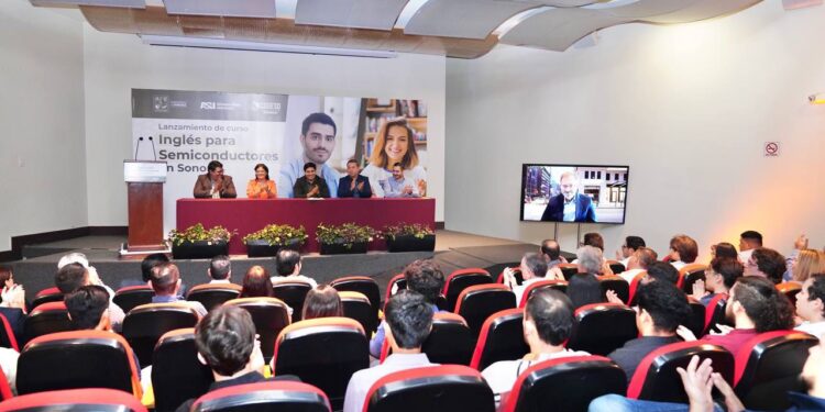 Inicia Gobierno de Sonora alta capacitación a jóvenes sonorenses en semiconductores