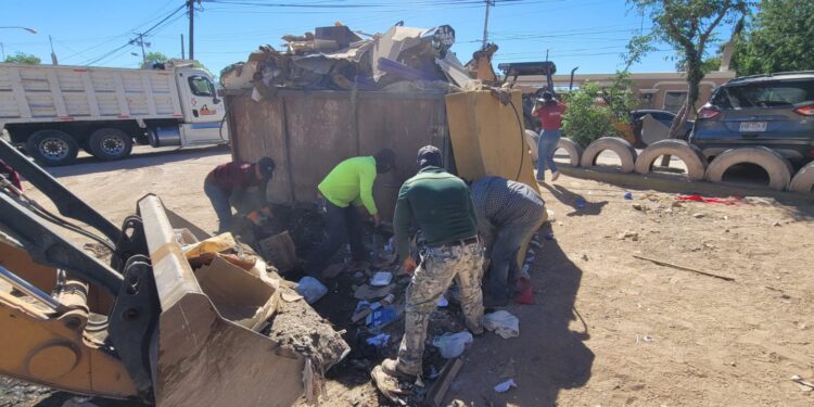 Realizan semana de descacharre Voluntarios de Morena y el Equipo de Juan Francisco Gim Nogales