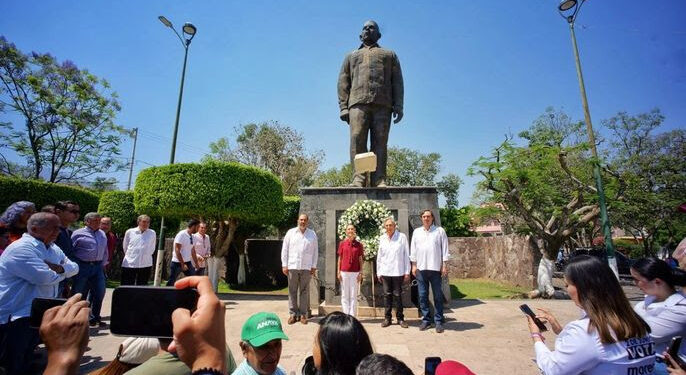 CLAUDIA SHEINBAUM CONVOCA A MICHOACANOS Y MICHOACANAS A HACER EQUIPO CON LA 4T Y DEJAR DE CREER EN LOS GOBIERNOS PANISTAS