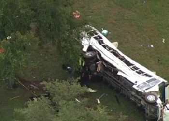 SRE apoya a mexicanos heridos en accidente en Florida: López Obrador