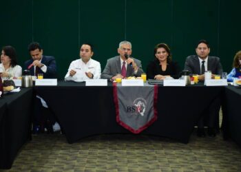 En el segundo piso de la 4T, conductores y repartidores por aplicación tendrán derechos laborales: Lorenia Valles