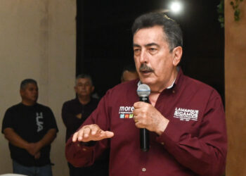 Reconoce Lamarque Cano a maestras y maestros en su día