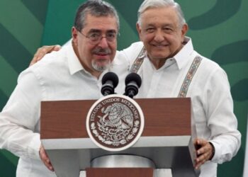 AMLO y Arévalo acuerdan reforzar acciones contra migración irregular y ‘narco’