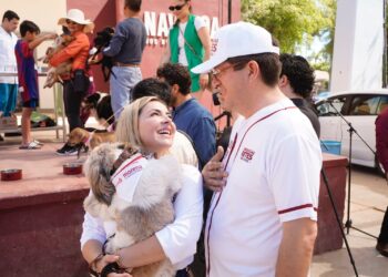 Invita Jorge Elías Retes a ser responsables y amorosos con las mascotas