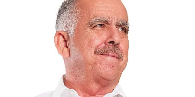 Repetir es estancarse: Rogelio Sánchez