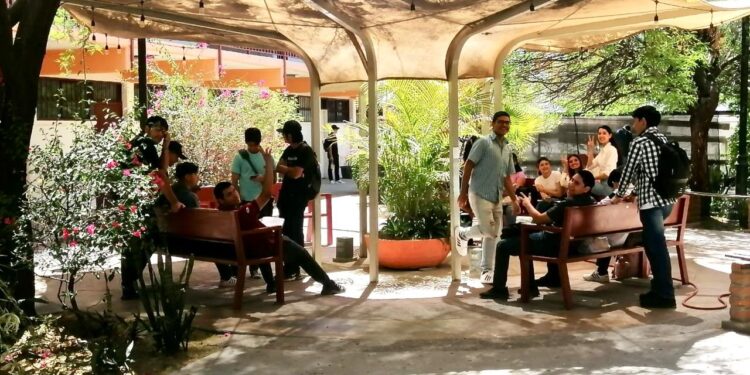 Con normalidad fueron reanudadas las actividades educativas en la Universidad Estatal de Sonora: SEC