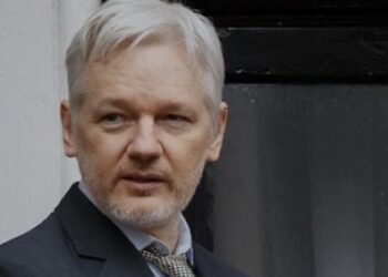 Corte británica concluye que Assange puede apelar su extradición a EU