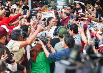 NUESTRA CIUDAD ES PROGRESISTA, DE LIBERTADES, NO DE DERECHA: CLAUDIA SHEINBAUM CELEBRA EL ENTUSIASMO POR LA 4T EN LA CDMX