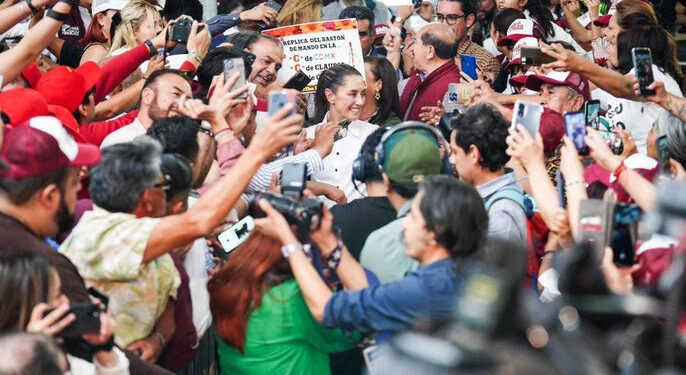 NUESTRA CIUDAD ES PROGRESISTA, DE LIBERTADES, NO DE DERECHA: CLAUDIA SHEINBAUM CELEBRA EL ENTUSIASMO POR LA 4T EN LA CDMX