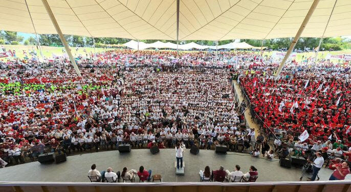 Junto a más de 300 mil mexicanos y mexicanas, Claudia Sheinbaum sigue fortaleciendo la 4T a una semana de las elecciones