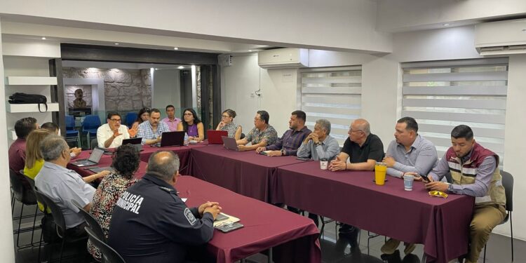 Buscan solución a la crisis de agua que afecta a Nogales