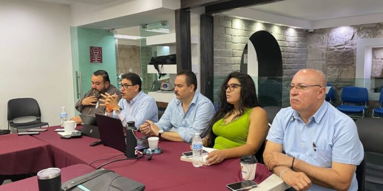 Buenos resultados en la primera semana de la Mesa del Agua: JFG