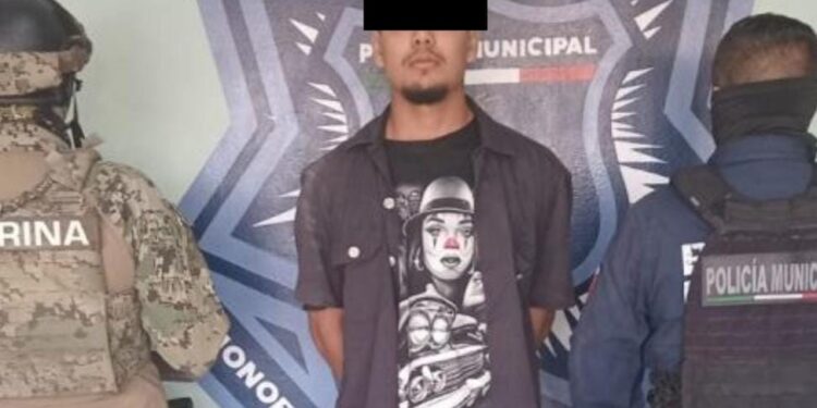 Capturan agentes de la SSPM a sujeto por robo en accesorio de vehículo