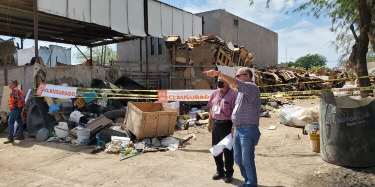 Clausura Ayuntamiento de Hermosillo predio utilizado como basurero clandestino