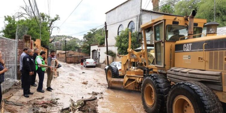 Supervisa JFGN zonas afectadas por lluvia