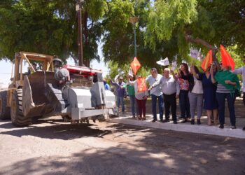 Lamarque Cano da arranque de obra en la colonia Villa California