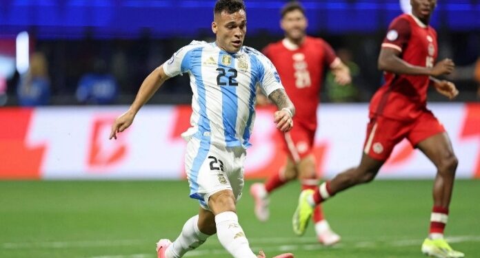 Argentina arranca con el pie derecho la defensa del título