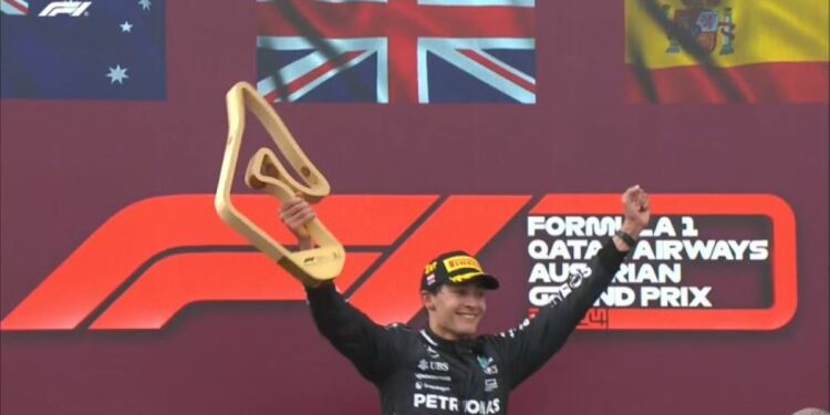 Russell gana el GP de Austria; ‘Checo’ Pérez finaliza séptimo