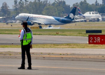 Advierte AICM sobre afectación de vuelos por ciclón Alberto