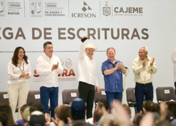 Responde Gobernador Durazo rezago de décadas en certeza jurídica a vecinos de Ampliación El Rodeo en Cajeme