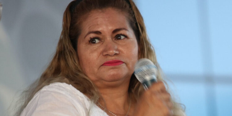 Localizan con vida a Ceci Flores. líder de madres buscadoras