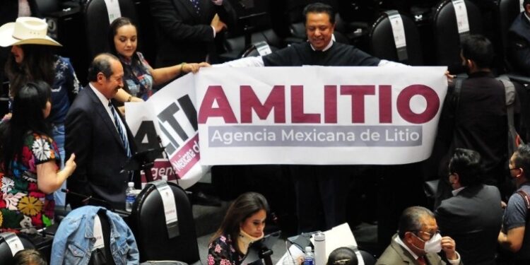 China Ganfeng comienza arbitraje contra México por litio