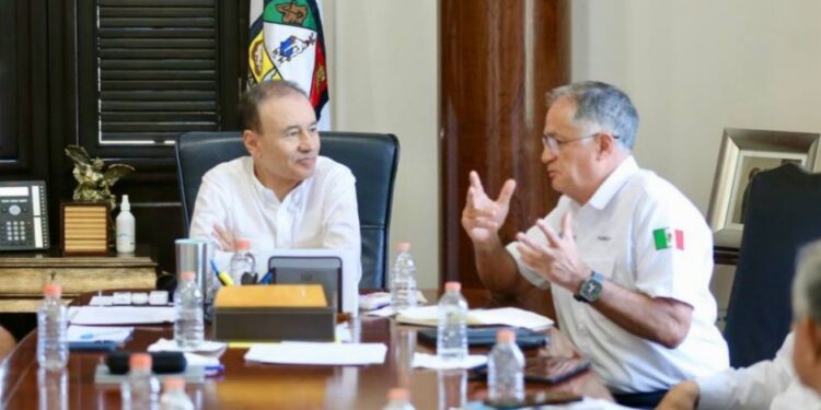 Aeropuertos de Guaymas y Obregón complementan potencialidades del Puerto de Guaymas