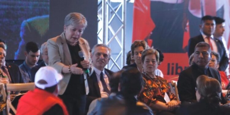 Sheinbaum «es un faro hacia adelante», asegura Bárcena