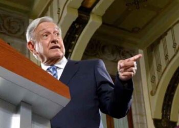 Destaca AMLO importancia “que en algún momento tuvo” el PRD