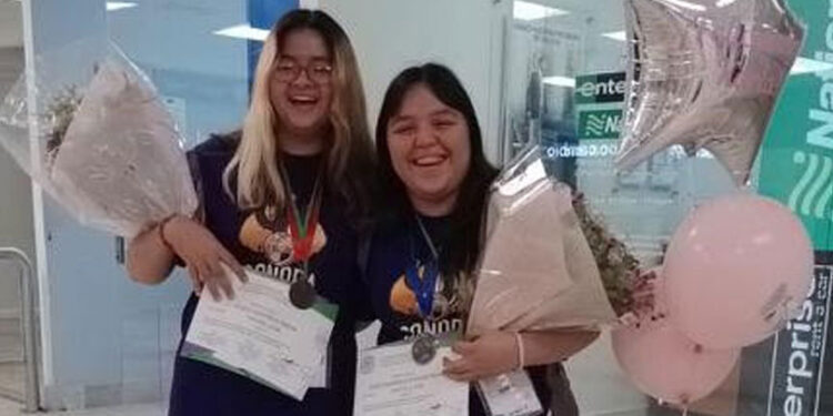 Estudiantes de Cobach Sonora ganan medallas en concurso Nacional Femenil de Matemáticas 2024