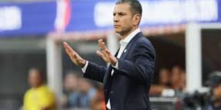 Lozano seguirá en el Tricolor: Duilio Davino