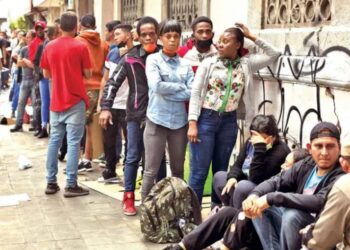 México se convierte en país de refugiados; solicitudes van al alza