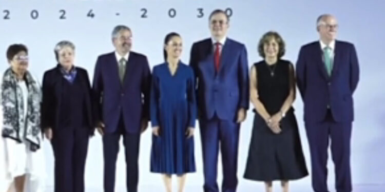 Sheinbaum anuncia a 6 integrantes de su gabinete; Ebrard va a la Secretaría de Economía