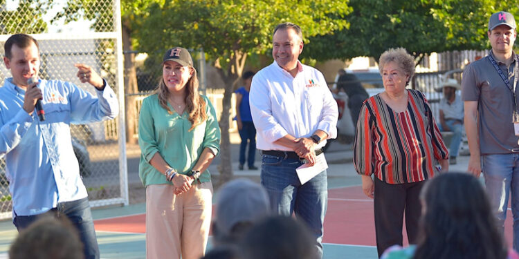 Entrega Toño Astiazarán mejoras al parque Emiliano Zapata